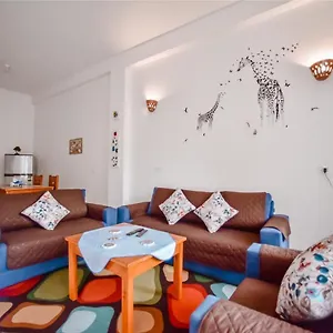 https://moon-dance-house.hotels-luxor-egypt.com